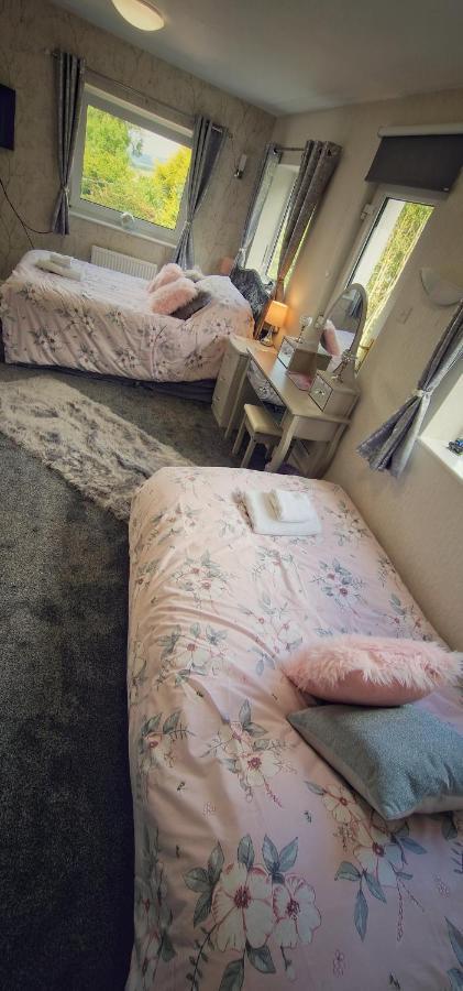 Alma Cliffe Guest House 바놀즈윅 외부 사진